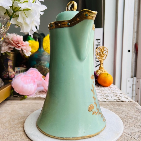 Ethereal Green and Gold Porcelain Hot cocoa or tea Pitcher - Picture 3 of 14